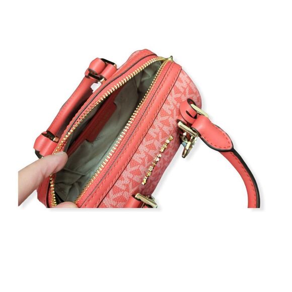 Michael Kors Xs Duffle Xbody - Picture 5 of 6